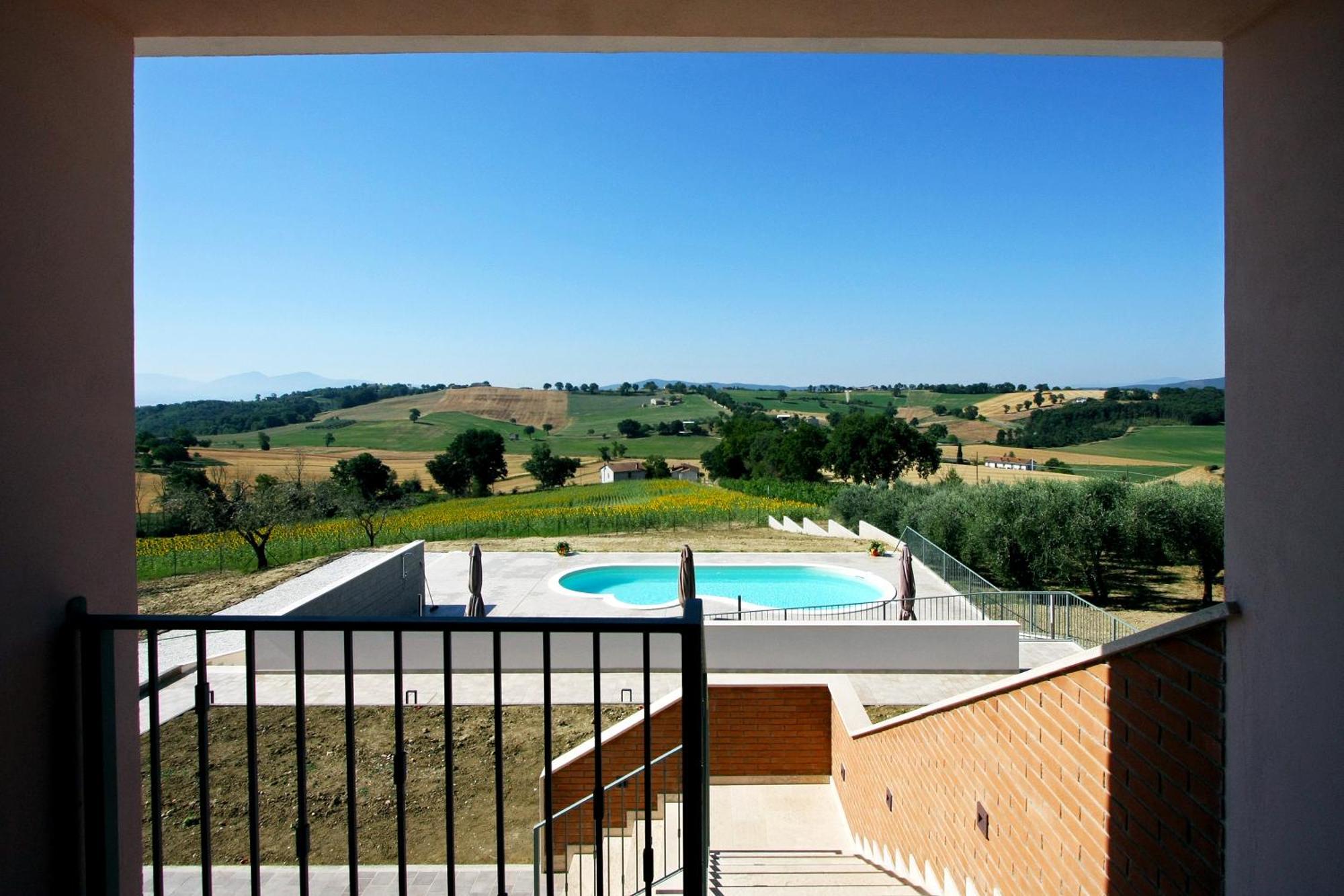 La Collina Del Girasole Vila Montecastrilli Exterior foto