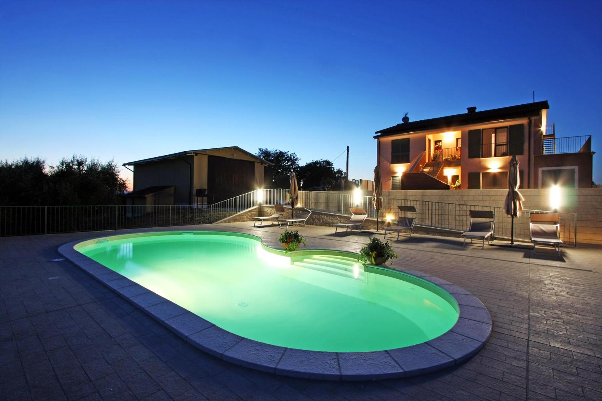 La Collina Del Girasole Vila Montecastrilli Exterior foto